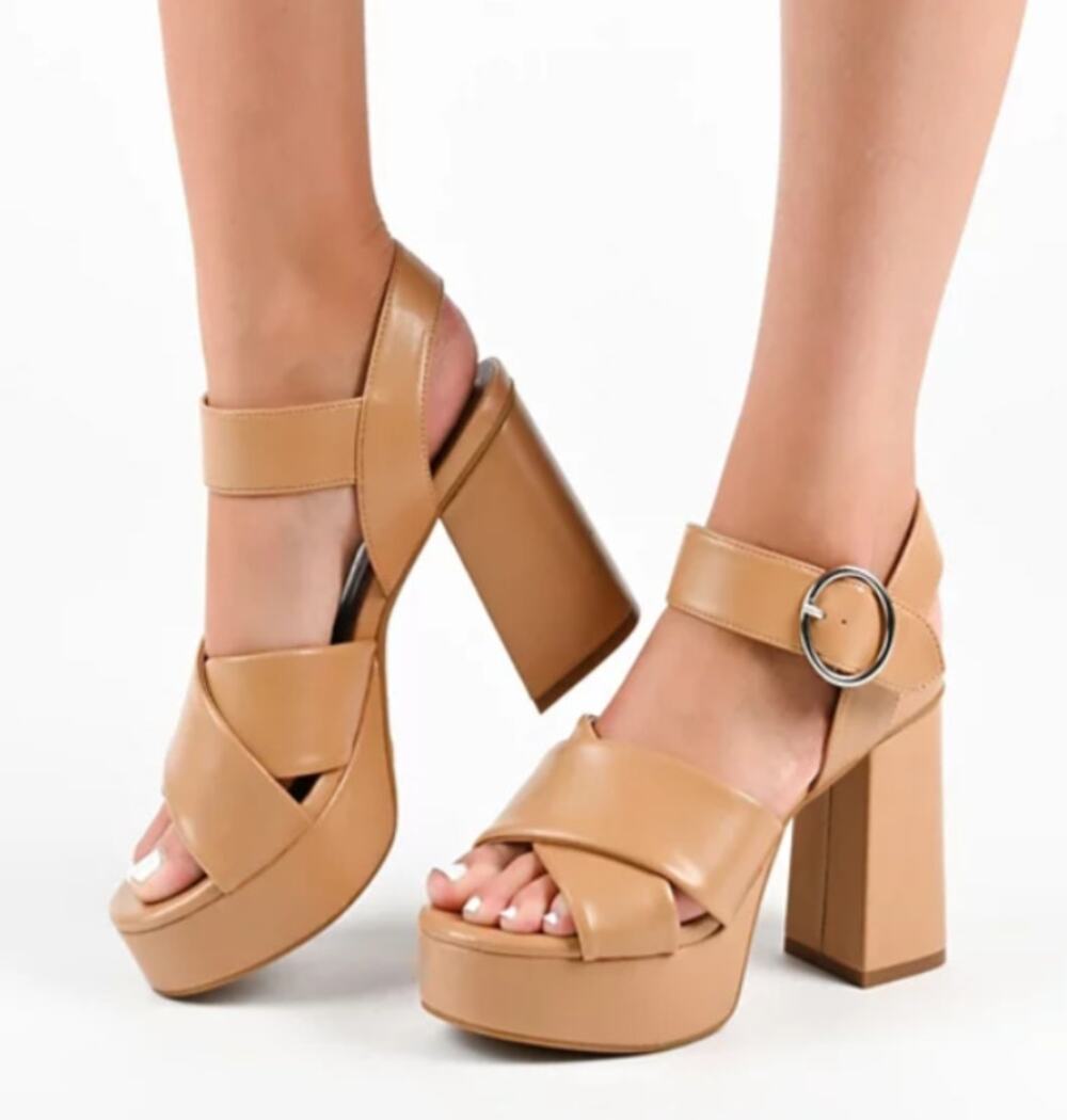 JOURNEE COLLECTION WOMEN'S AKEELY PLATFORM SANDALS TAN RETRO BOHO 9.5M